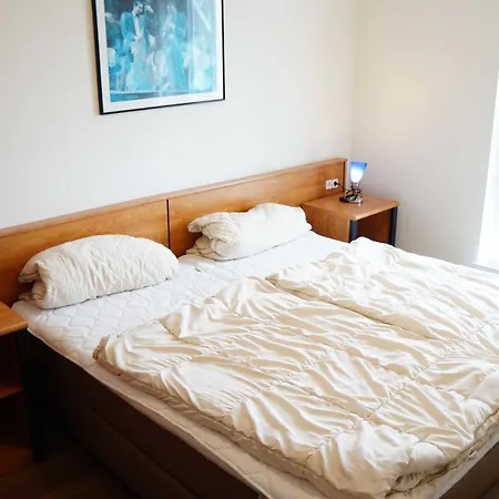 Haus Nordstrand - Haller * Goehren (Ruegen)